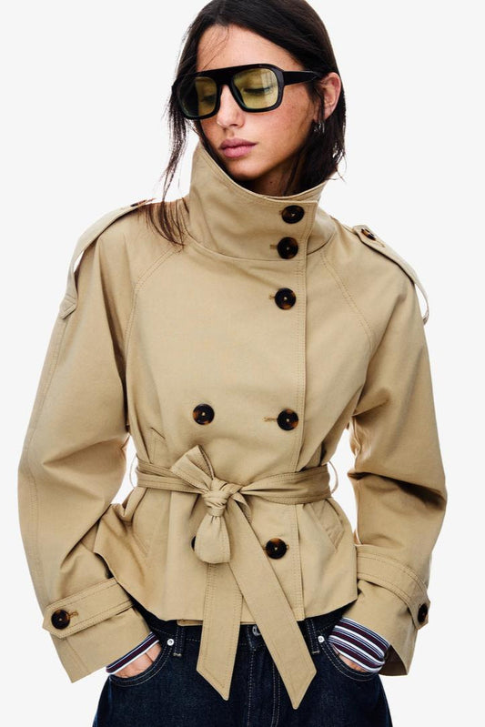 Short trench coat