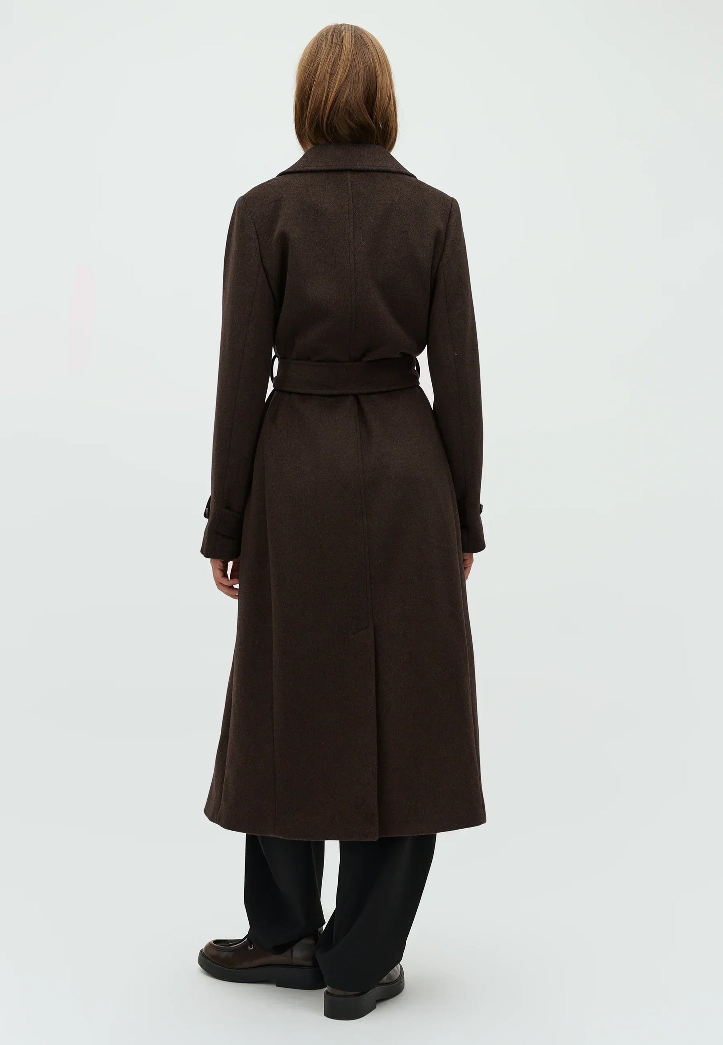 Long trench coat with belt 