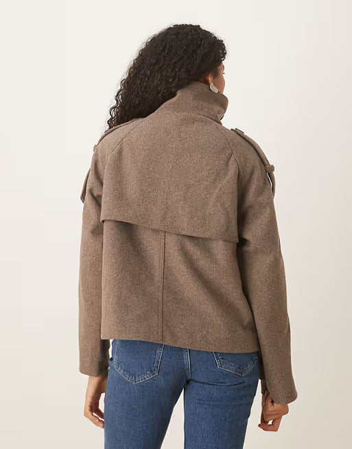 Blazer con collo alto e texture