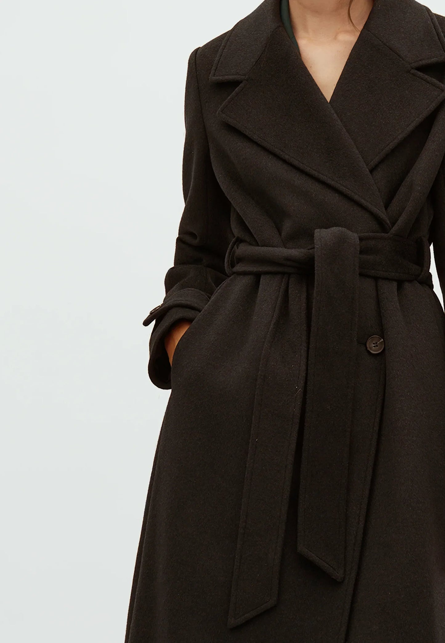 Long trench coat with belt 