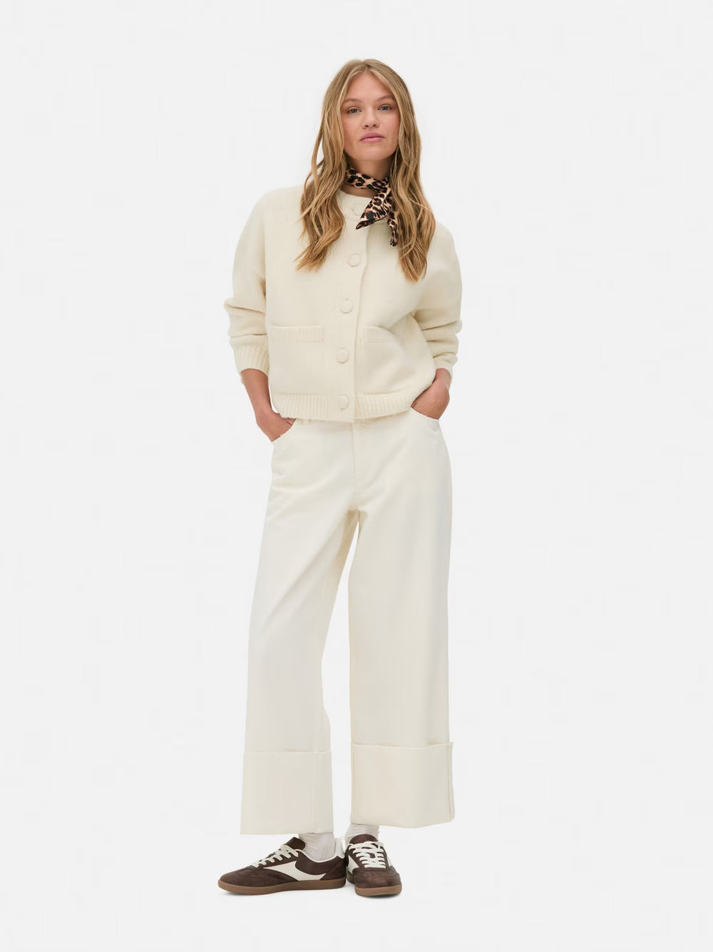 Arvielle Buttoned Knit Cardigan