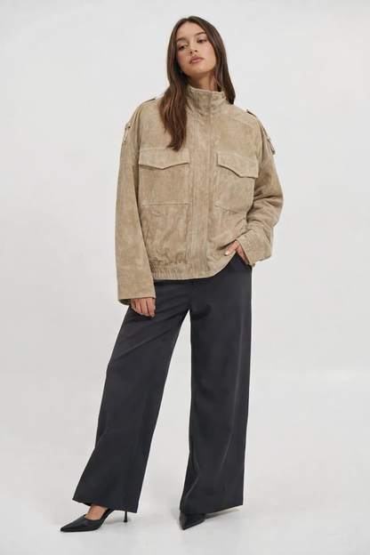 Suede jacket with zipper
