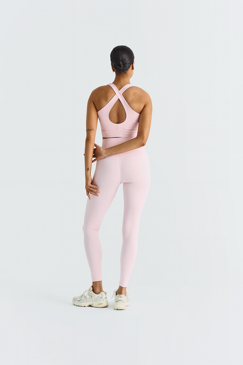 Amanda V-Neck Bra 