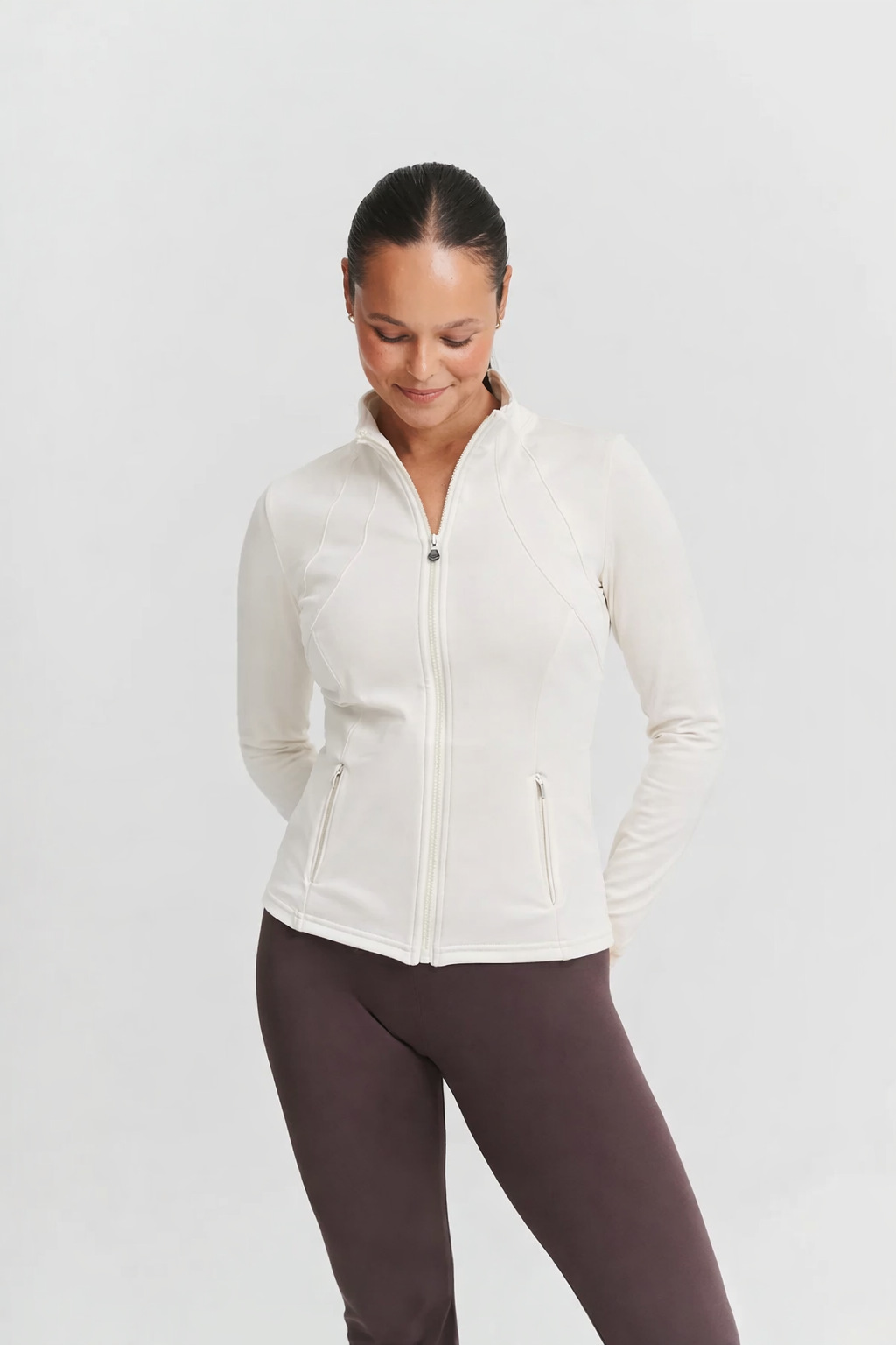Sculpting sports jacket