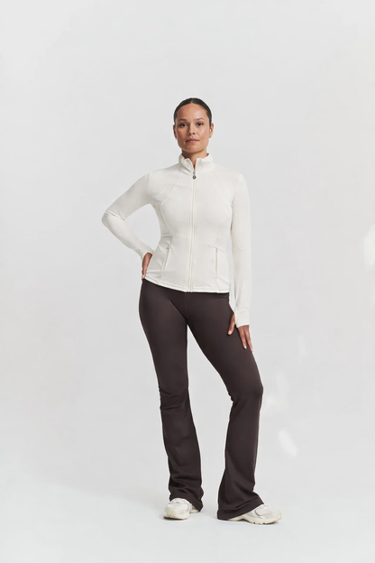 Sculpting sports jacket