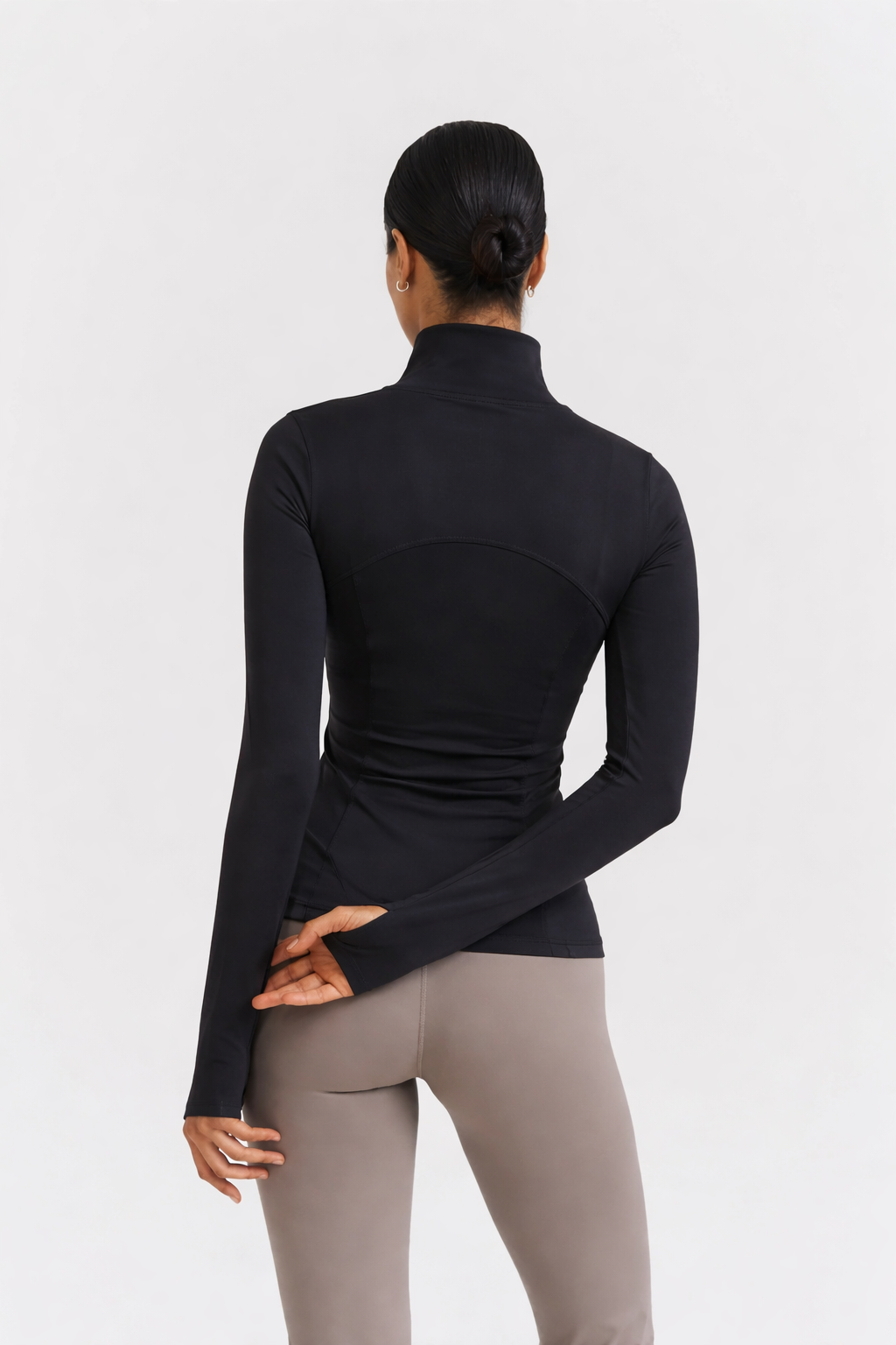 Sculpting sports jacket