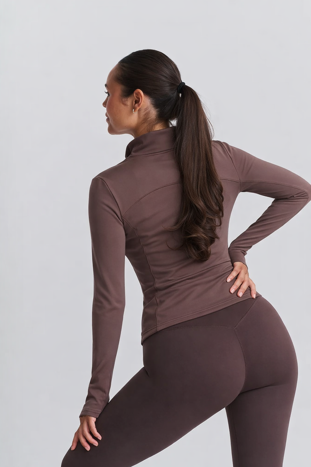 Sculpting sports jacket