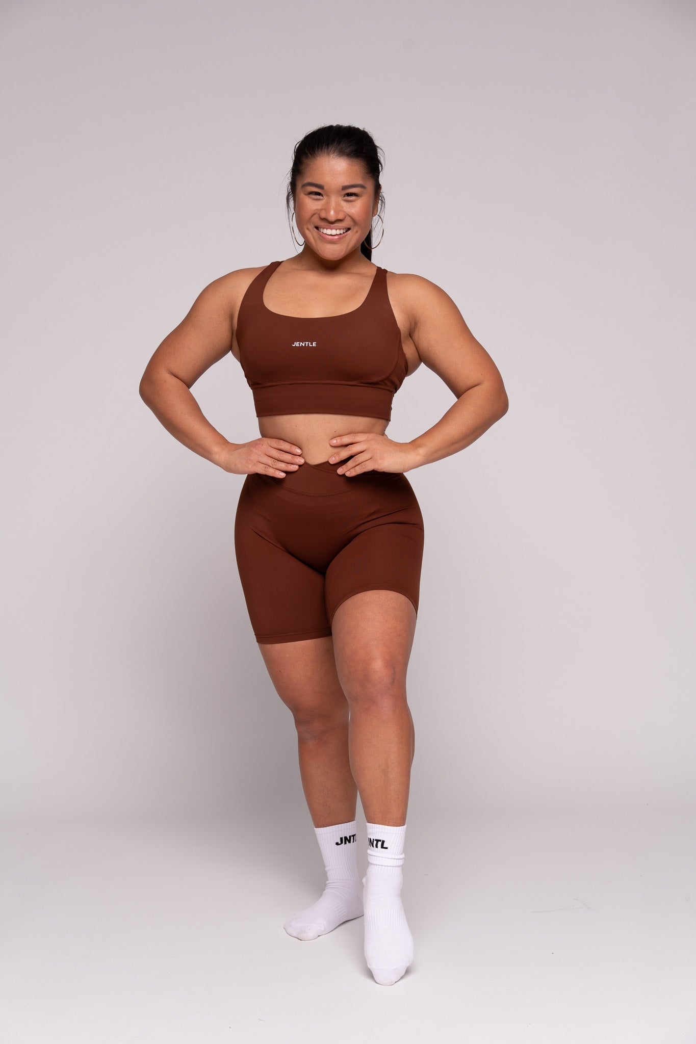 Thrive V-Cut Shorts (Brown)