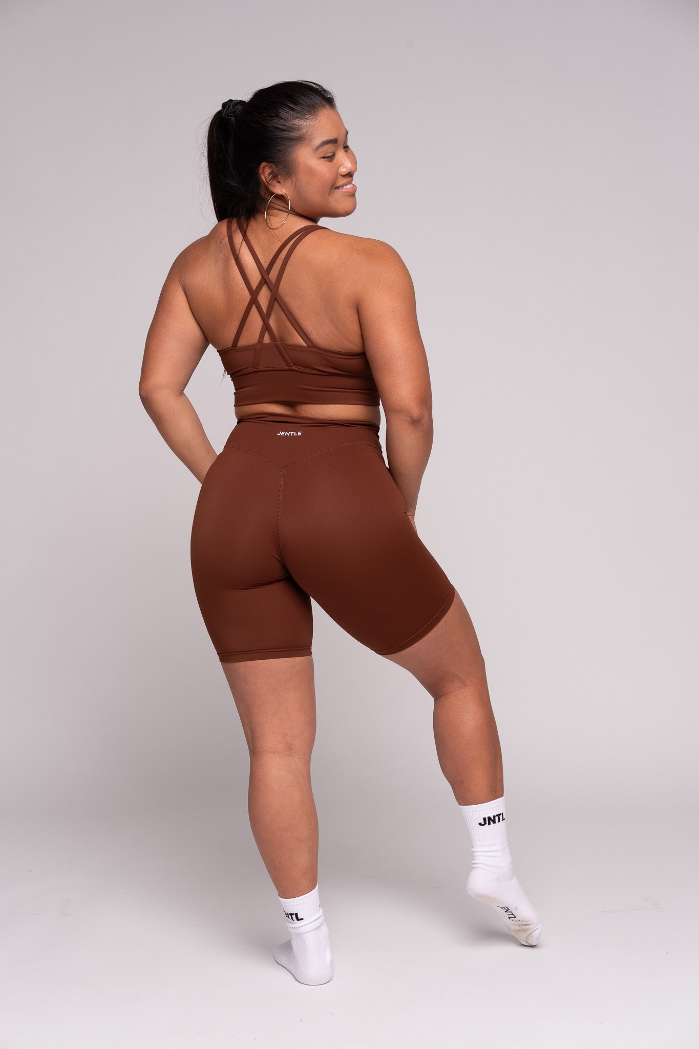 Thrive V-Cut Shorts (Brown)