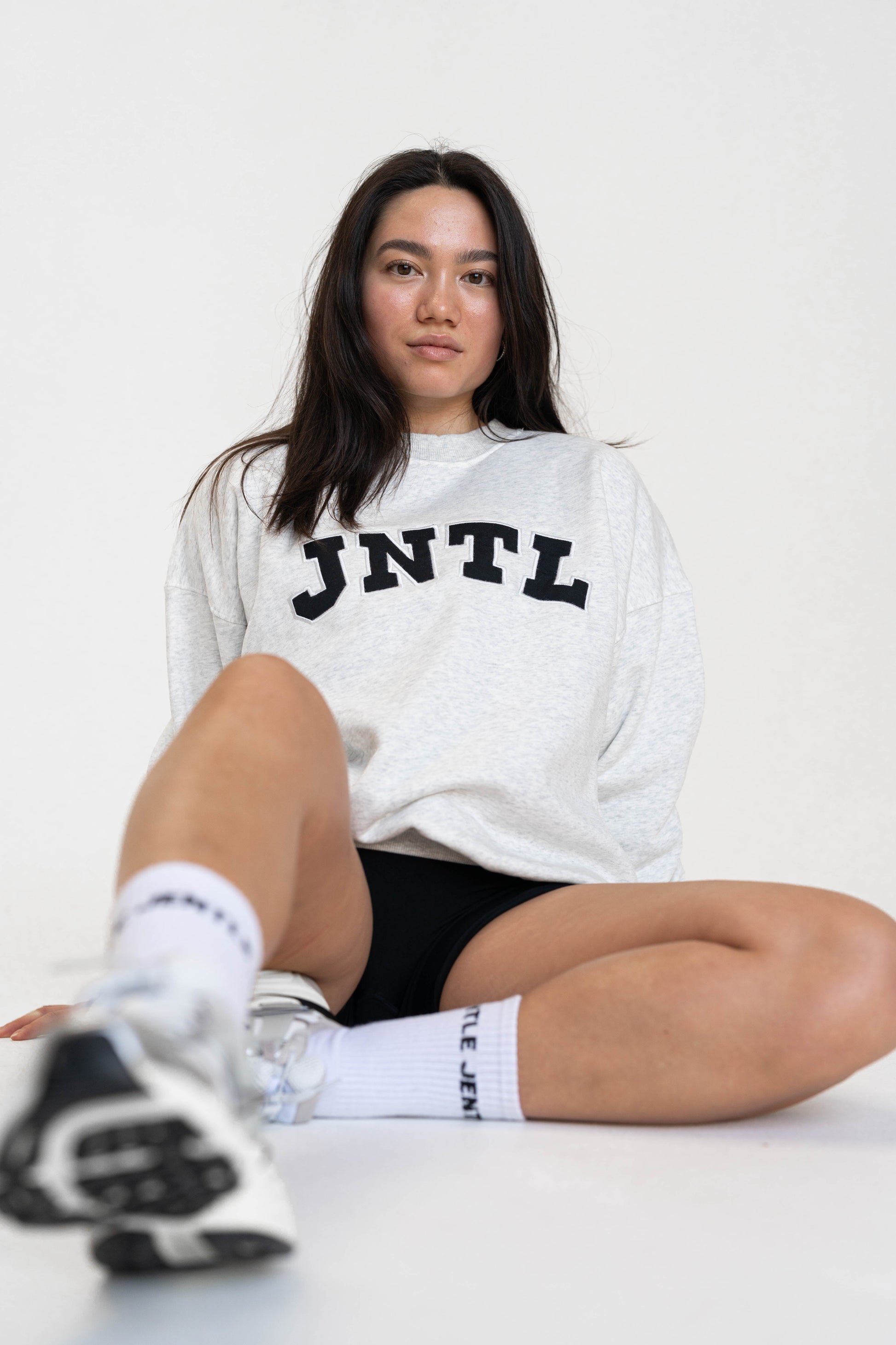 JNTL Oversized Crewneck Sweatshirt (Light Grey)