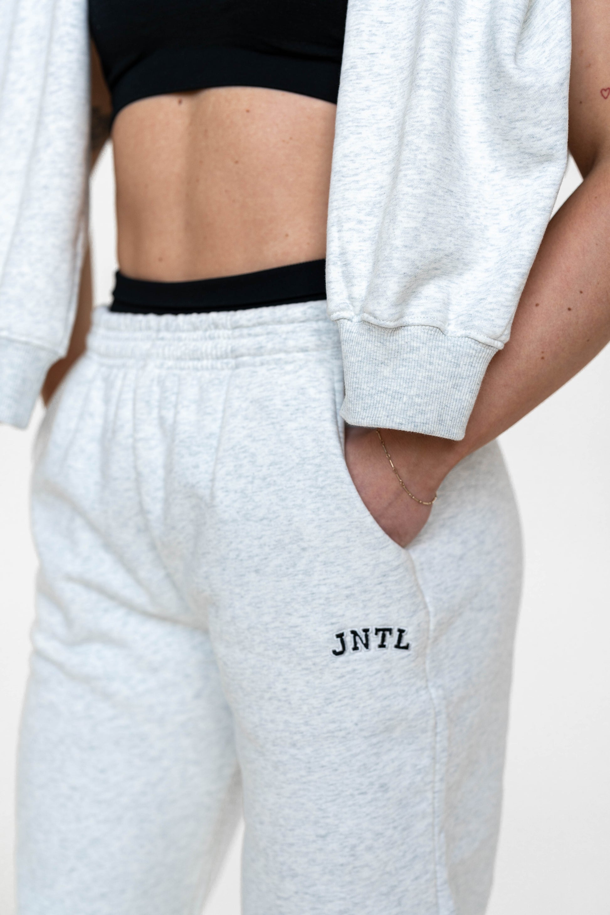 JNTL Sweatpants (Light Grey)