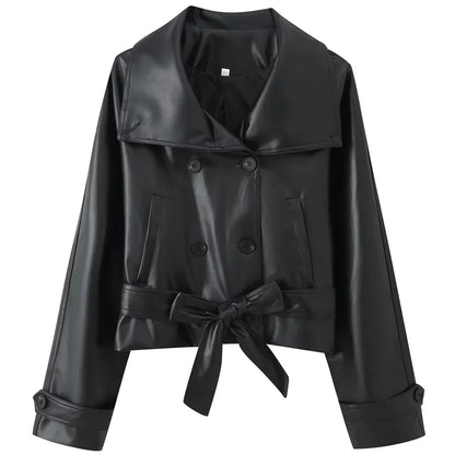 Leather jacket with short waist