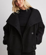 Blazer con collo alto e texture